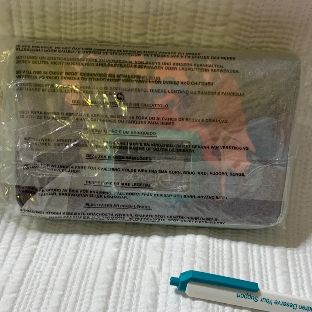 Loungefly Little Mermaid Ariel Wallet - Red and Blue - Picture 7 of 7